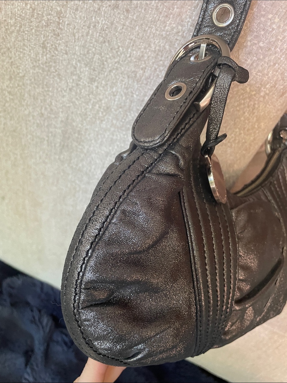 Stuart Weitzman Metallic Black Quilted Shoulder Bag Authentic - Picture 7 of 12